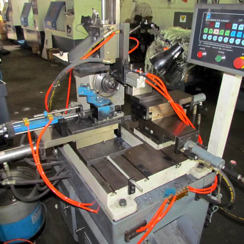 自動車床件加工 自動車床件加工