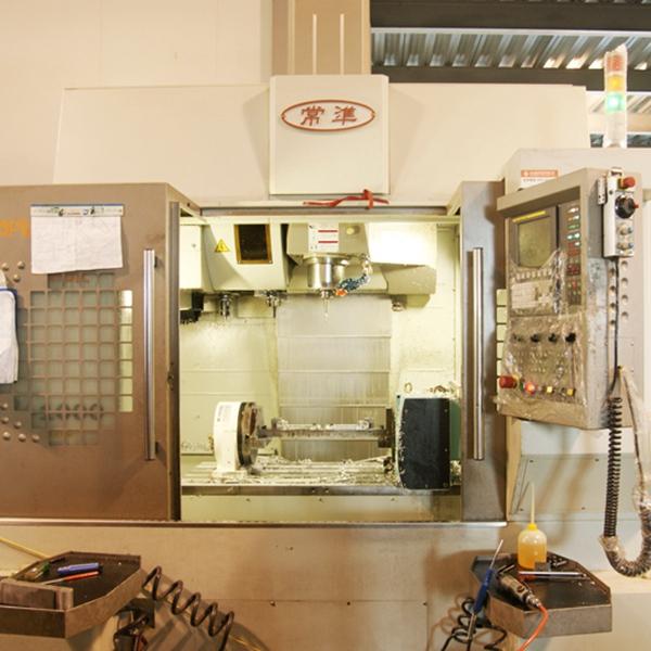 汽車五金模具加工 汽車五金模具加工